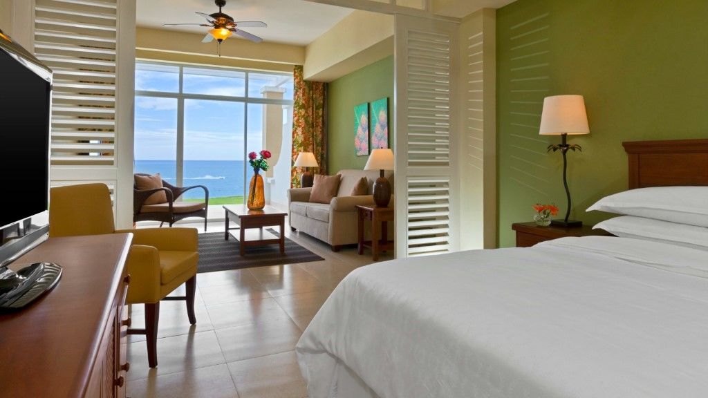 Gran Evenia Bijao Hotel Santa Clara  Luaran gambar A guest room at the Sheraton Resort